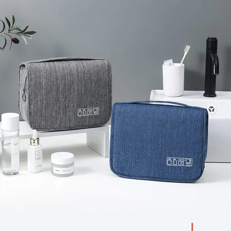Trousse de Toilette Suspendue Compacte