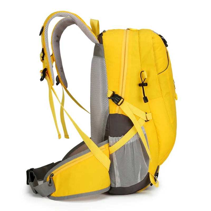 Multifunctional 35L Hiking Backpack