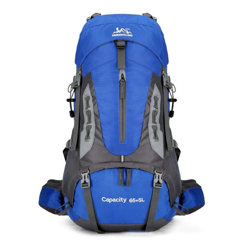 Large volume 70L hiking backpack