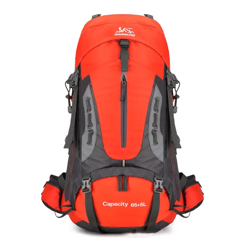 Large volume 70L hiking backpack