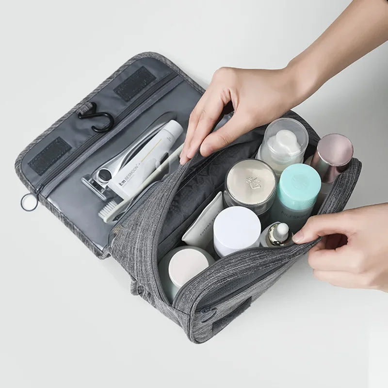 Trousse de Toilette Suspendue Compacte